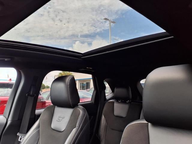2022 Ford Edge ST