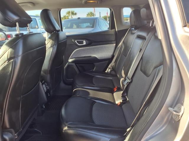 2022 Jeep Compass Latitude FWD