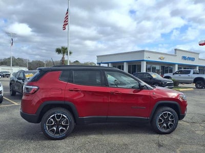 2025 Jeep Compass Trailhawk