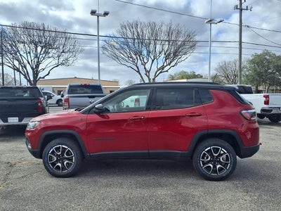 2025 Jeep Compass Trailhawk