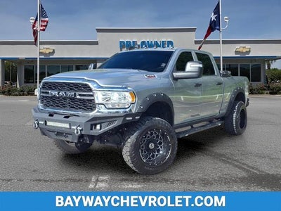 2023 RAM 2500 Tradesman Crew Cab 4x4 6'4" Box