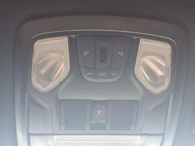 2023 RAM 2500 Tradesman Crew Cab 4x4 6'4" Box