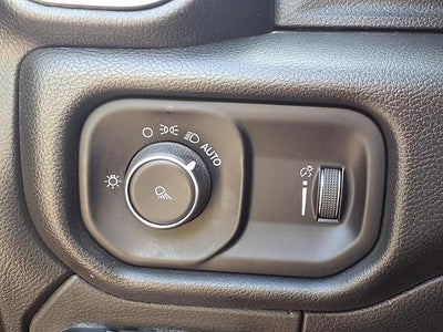 2023 RAM 2500 Tradesman Crew Cab 4x4 6'4" Box