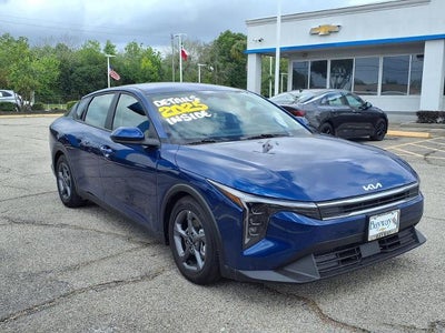 2025 Kia K4 LXS