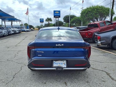 2025 Kia K4 LXS