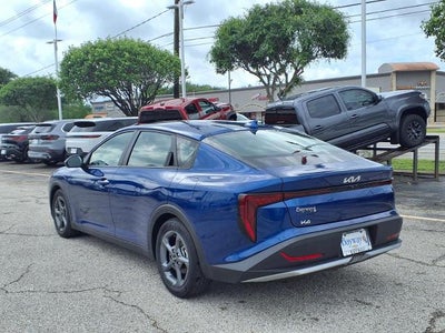 2025 Kia K4 LXS