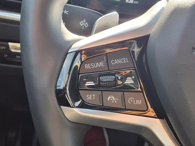 2025 BMW 3 Series 330i