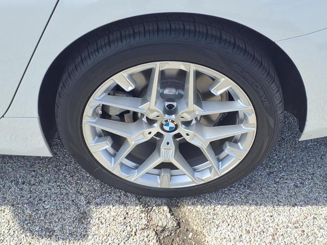 2025 BMW 3 Series 330i