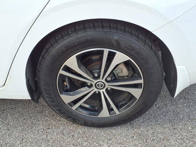 2022 Nissan Sentra SV Xtronic CVT