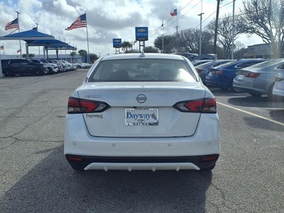 2025 Nissan Versa 1.6 SV