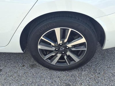 2025 Nissan Versa 1.6 SV