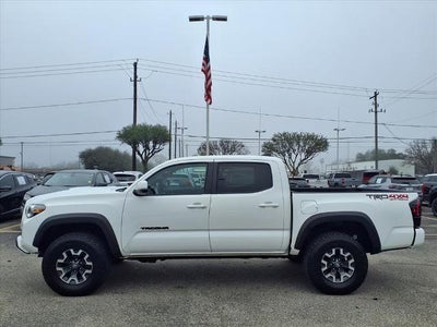 2022 Toyota Tacoma 4WD SR