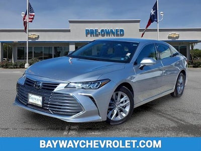 2019 Toyota Avalon XLE
