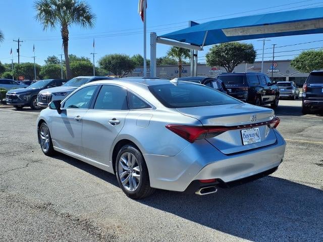 2019 Toyota Avalon XLE