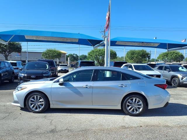 2019 Toyota Avalon XLE