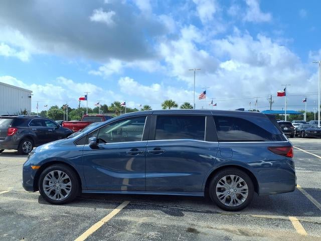 2025 Honda Odyssey Touring