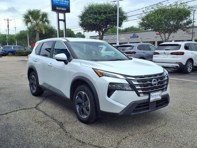 2025 Nissan Rogue SV FWD