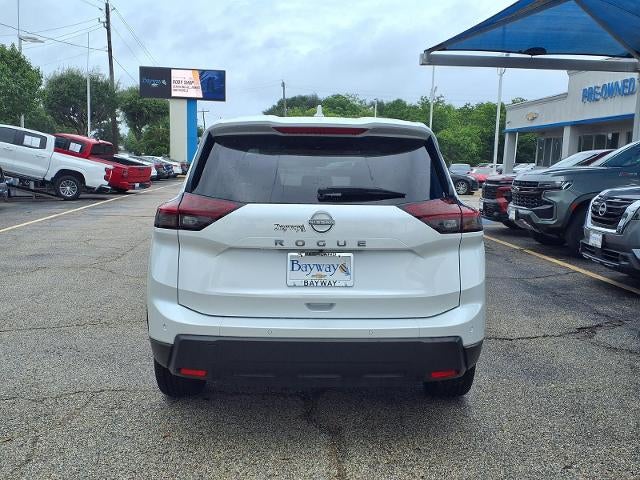 2025 Nissan Rogue SV FWD