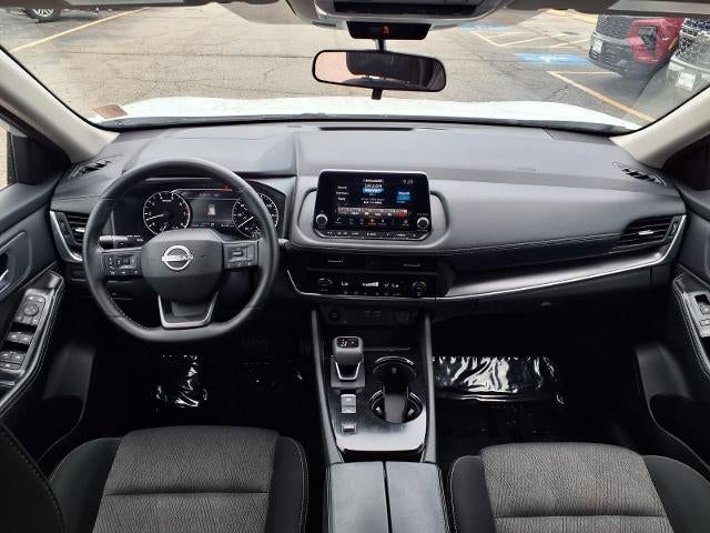 2025 Nissan Rogue SV FWD
