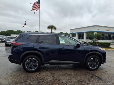 2025 Nissan Rogue SV FWD