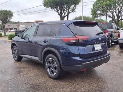 2025 Nissan Rogue SV FWD