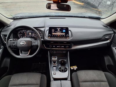 2025 Nissan Rogue SV FWD