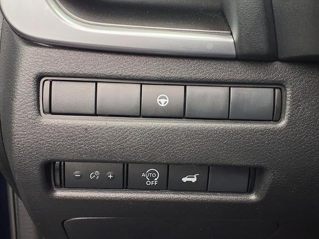 2025 Nissan Rogue SV FWD