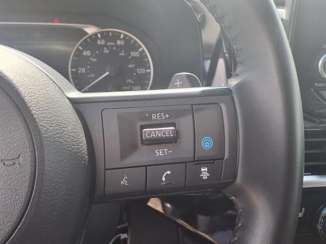 2025 Nissan Pathfinder SV FWD