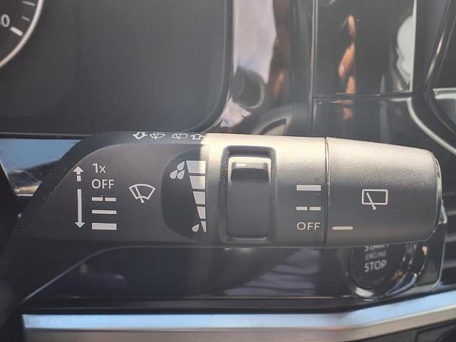 2025 Nissan Pathfinder SV FWD