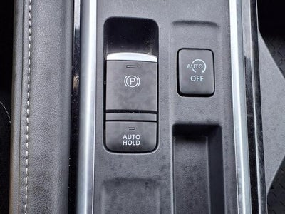 2025 Nissan Pathfinder SV FWD