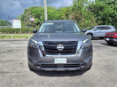 2025 Nissan Pathfinder SV FWD