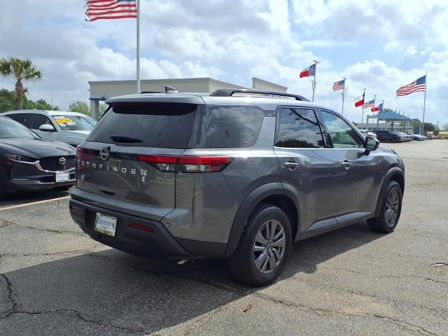 2025 Nissan Pathfinder SV FWD