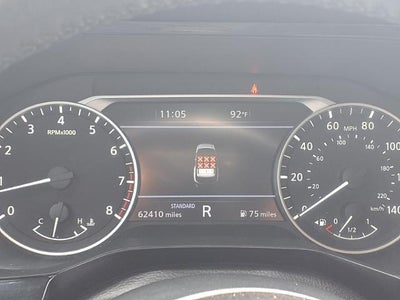 2023 Nissan Pathfinder SL FWD