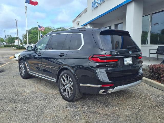 2025 BMW X7 xDrive40i