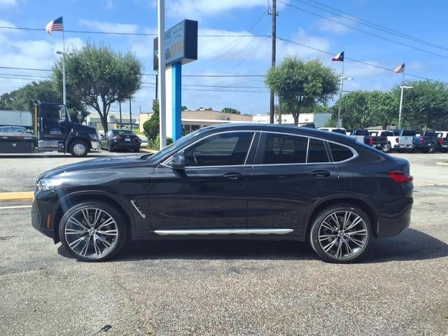2025 BMW X4 xDrive30i