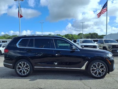 2022 BMW X7 xDrive40i