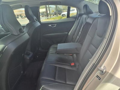 2024 Volvo S60 Plus Dark Theme