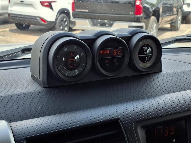 2008 Toyota FJ Cruiser BASE