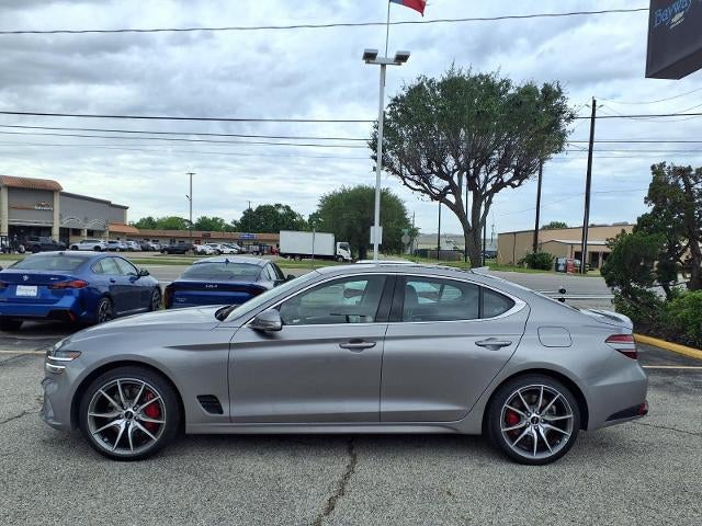 2025 Genesis G70 2.5T