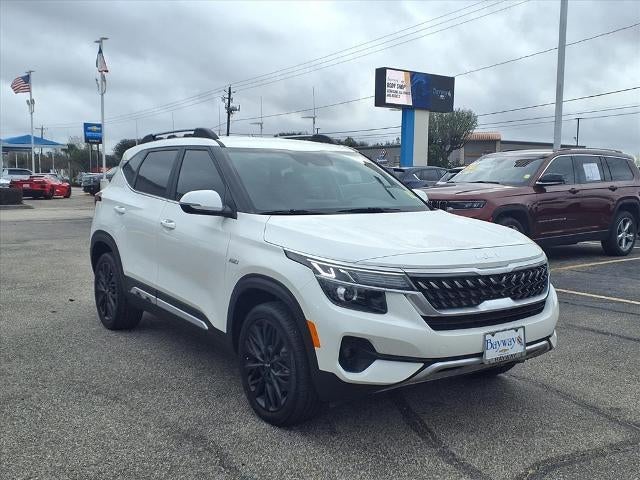 2023 Kia Seltos Nightfall