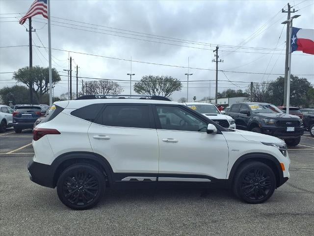 2023 Kia Seltos Nightfall