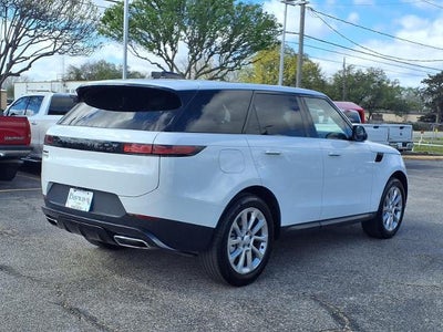 2025 Land Rover Range Rover Sport SE