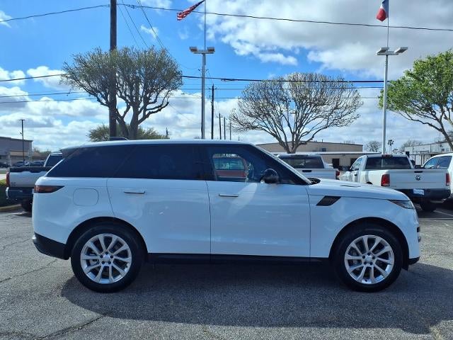2025 Land Rover Range Rover Sport SE