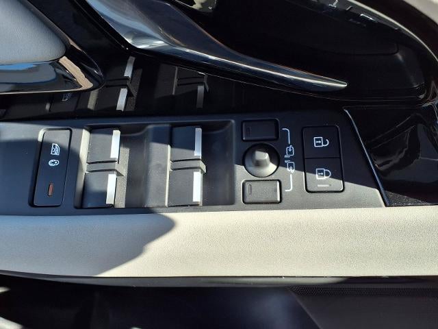 2024 Land Rover Range Rover Evoque Dynamic SE