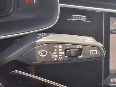 2023 Audi Q7 Premium Plus