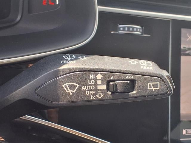 2023 Audi Q7 Premium Plus