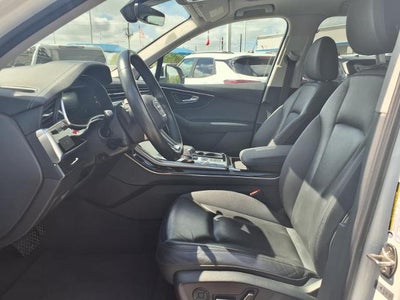 2023 Audi Q7 Premium Plus