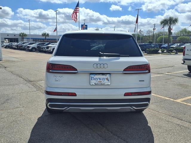 2023 Audi Q7 Premium Plus