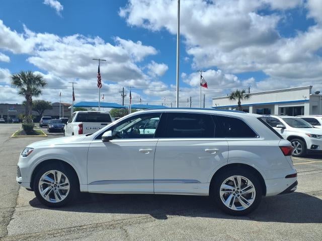 2023 Audi Q7 Premium Plus