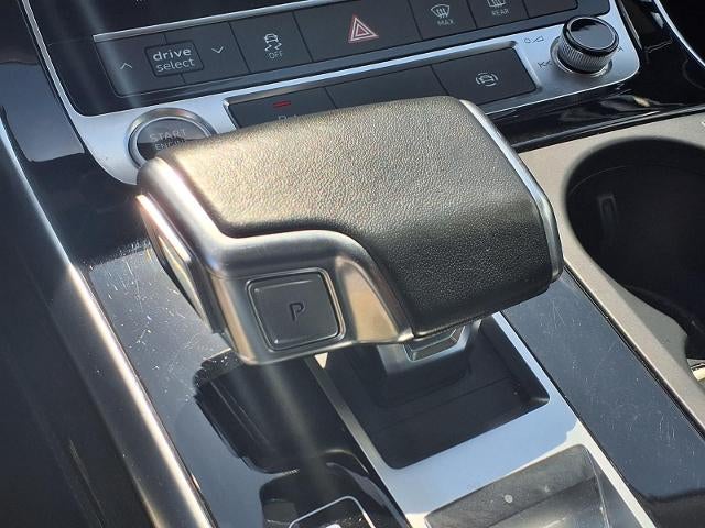 2023 Audi Q7 Premium Plus